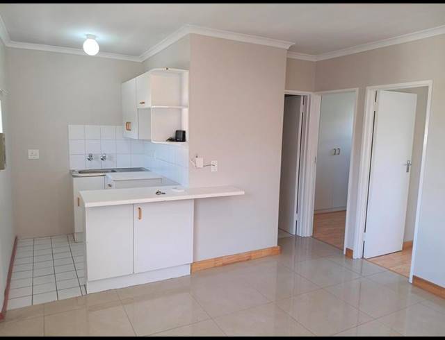 2 BEDROOM PROPERTY TO RENT IN PINELANDS